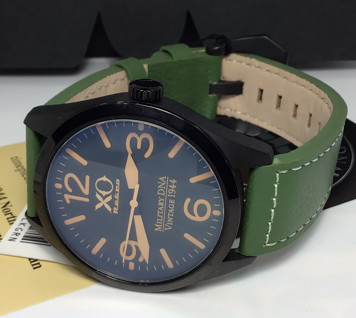 XO Retro Men’s Watch – Military DNA P-51 Mustang WWII Fighter Aircraft