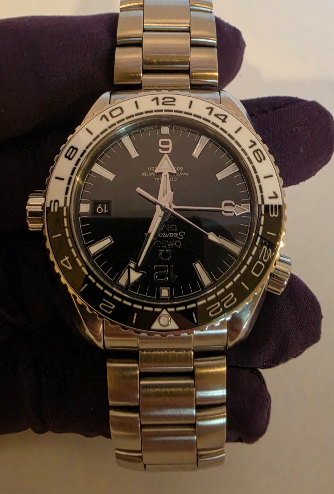 OMEGA Seamaster Planet Ocean 600M 215.30.44.22.01.001