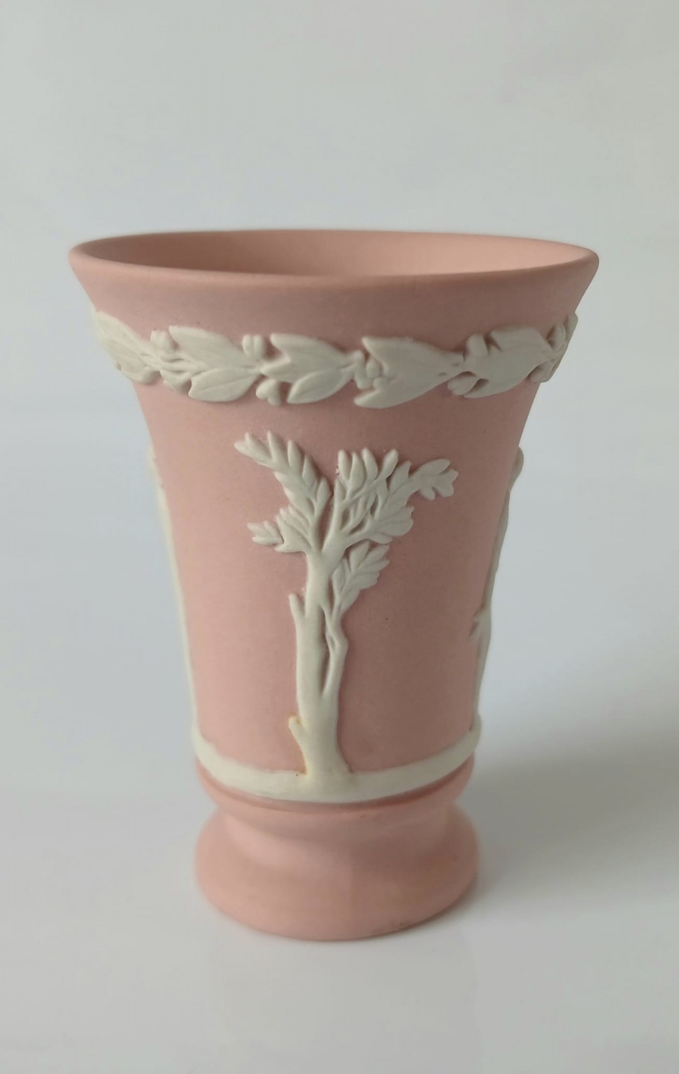 Wedgwood Jasper Pink Miniature Vase – jasperware