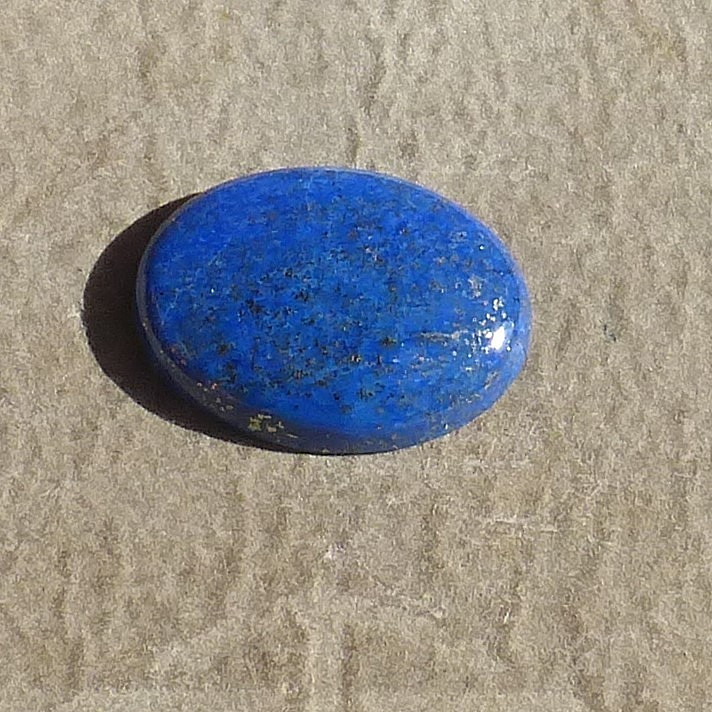 NATURAL hand cut medium blue Lapis cabochon from Afghanistan (21.25 cts.)