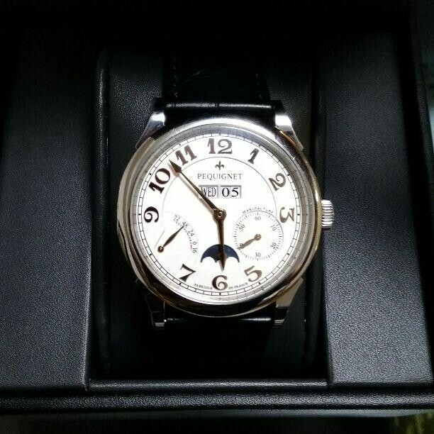 PEQUIGNET MANUFACTURE Paris Royale 9007438 World 50 Limited White Men’s Watch