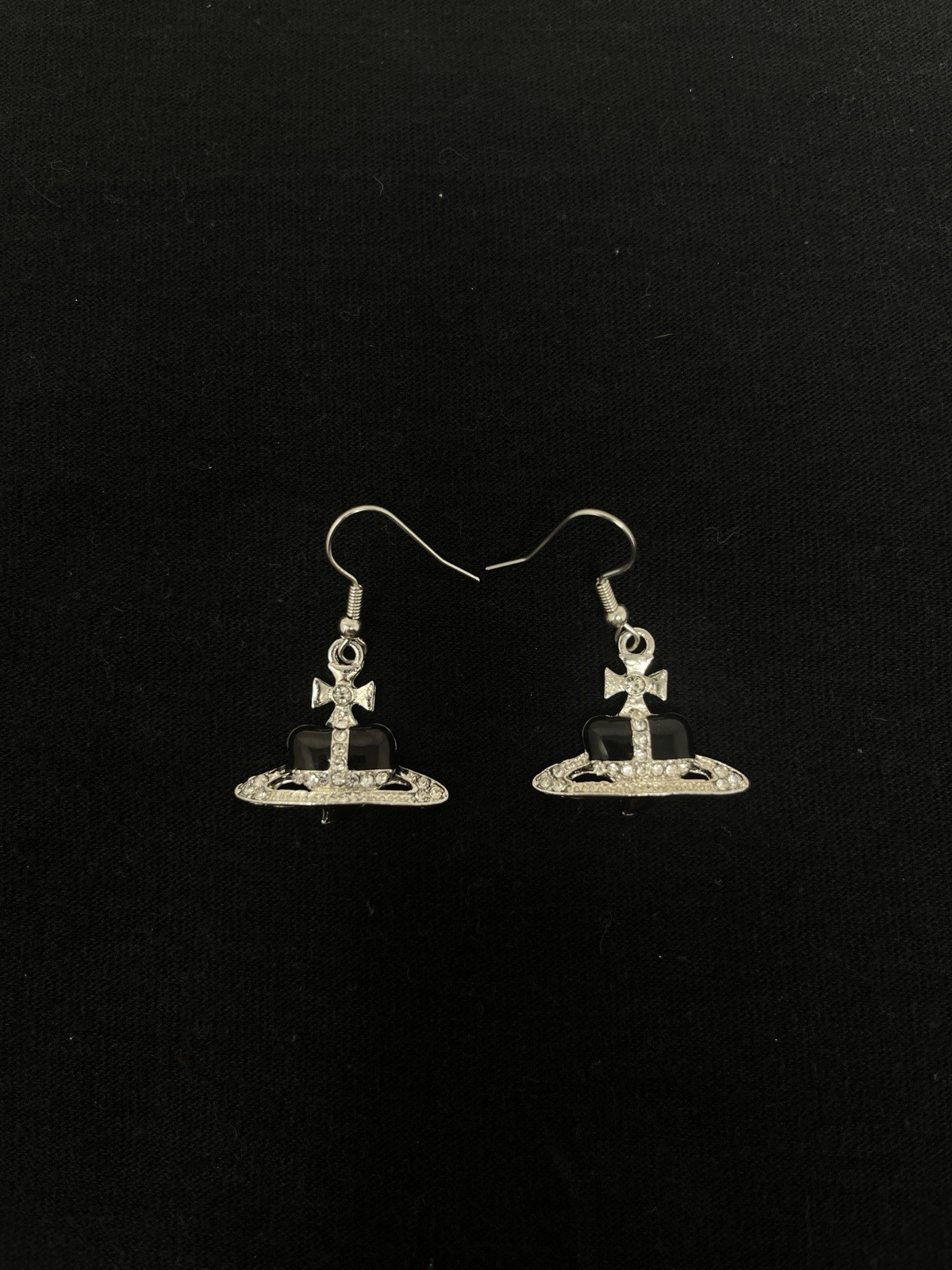 Vivienne Westwood Earrings Pierce Diamante Heart Silver Black 2.5 cm Set of Two