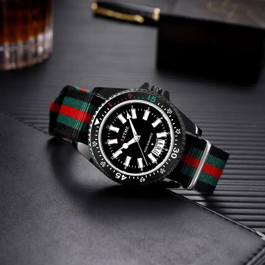 Mens Fashion Watch Quartz Wrist Watch Casual Business Nylon Strap Accessories