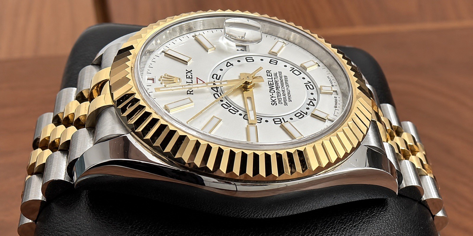 NEW Rolex Sky-Dweller 42mm 336933 18K Gold Steel White Dial Jubilee B&P