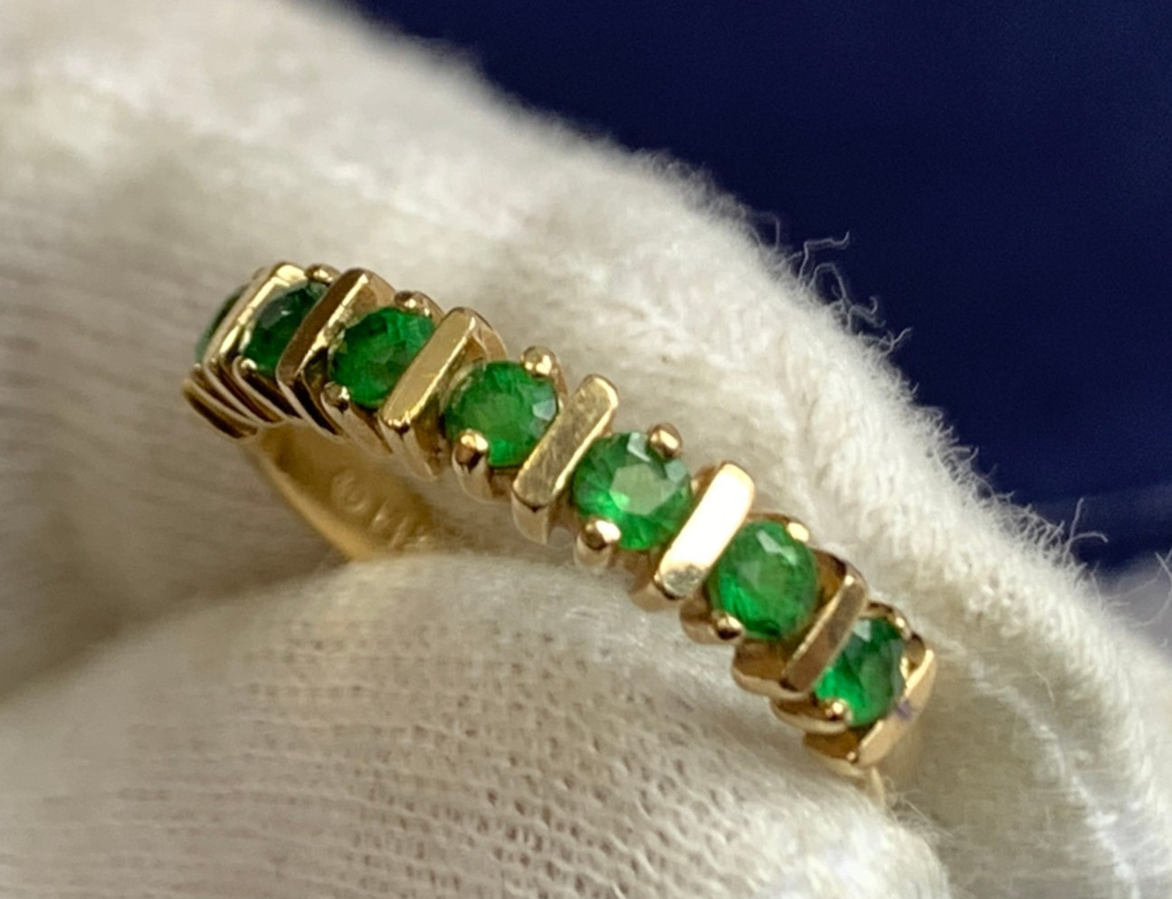 14K Yellow Gold Ring 2.04g Jewelry Size 4.75 Band Emerald Color Stones *READ*