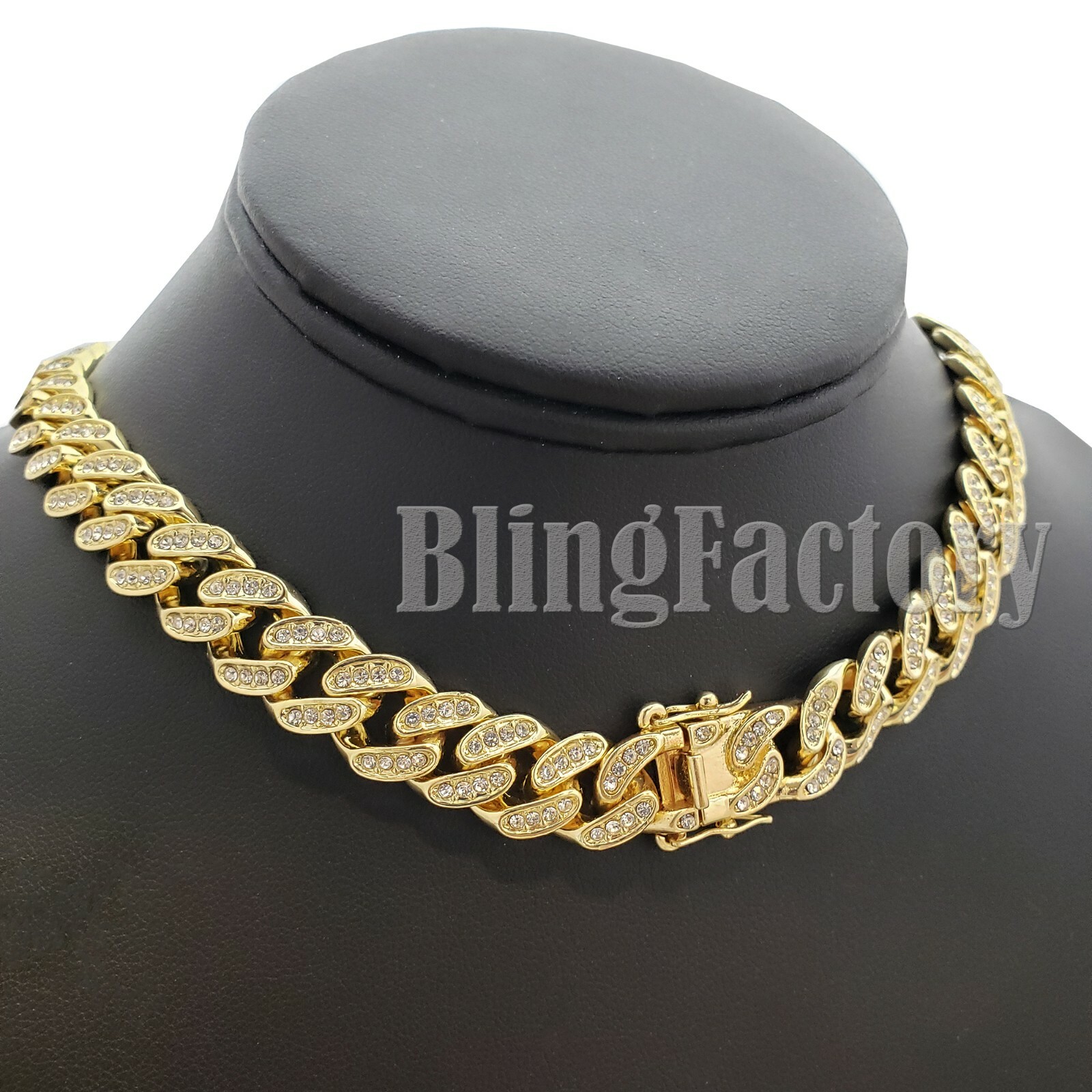 Praying Hands Oval Pendant & 16″ 18″ 20″ 24″ Iced Cuban Box Lock Chain Necklace