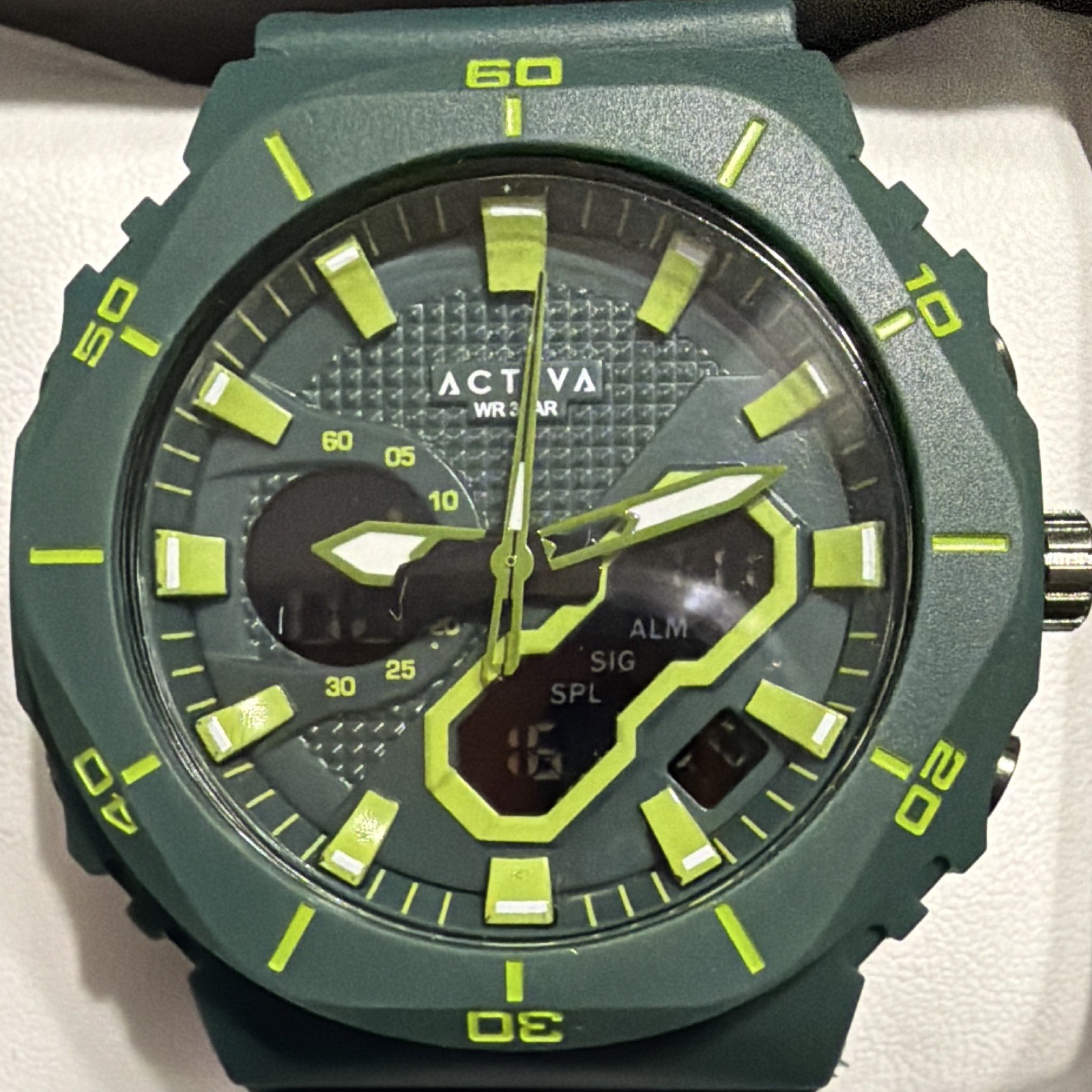 Activa Exon X Invicta Digital Men’s Watch – 48mm. Green (ACW8120-005) NIB