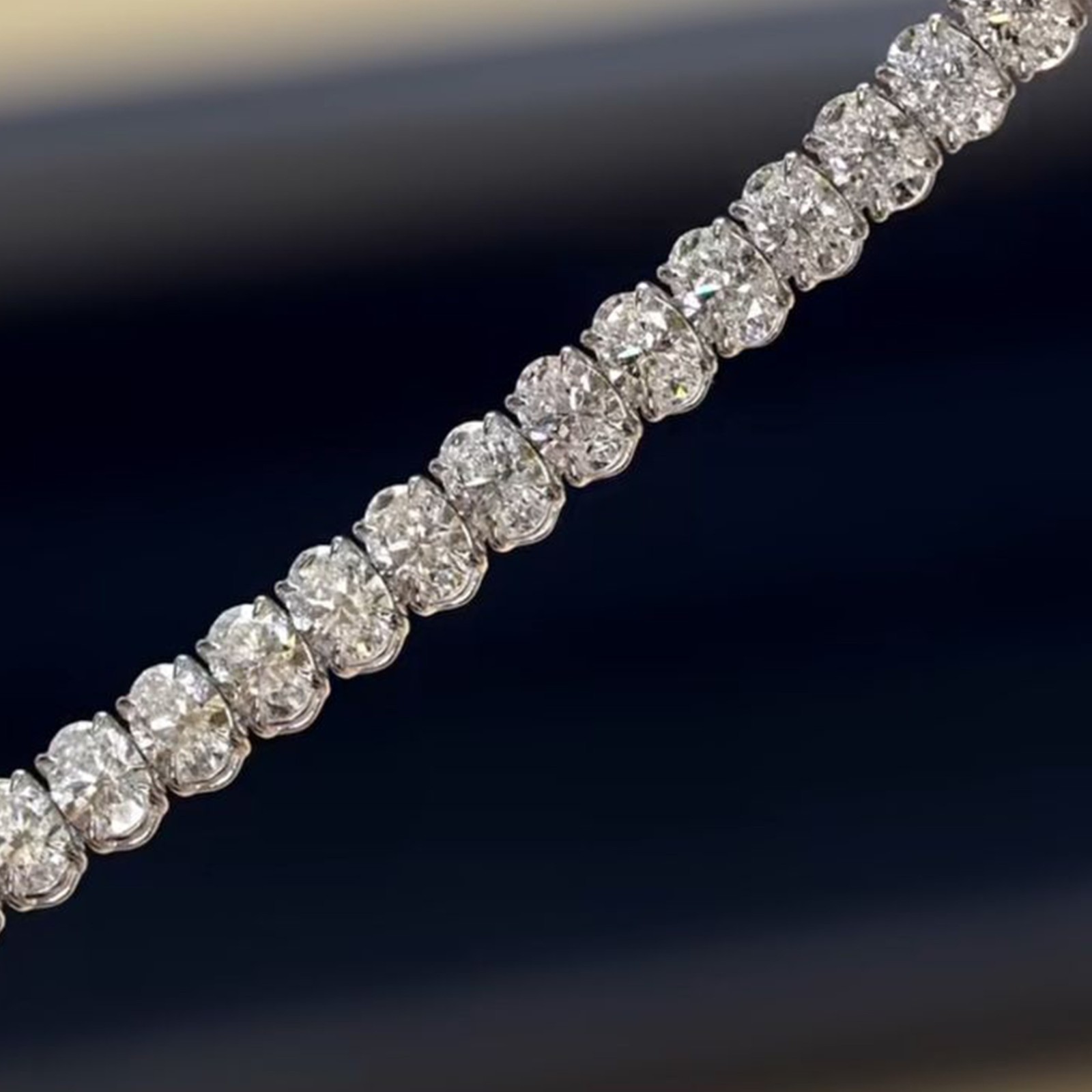 30 Ct Certified White Diamond Tennis Bracelet, 7.5 Inches 14k White Gold plated