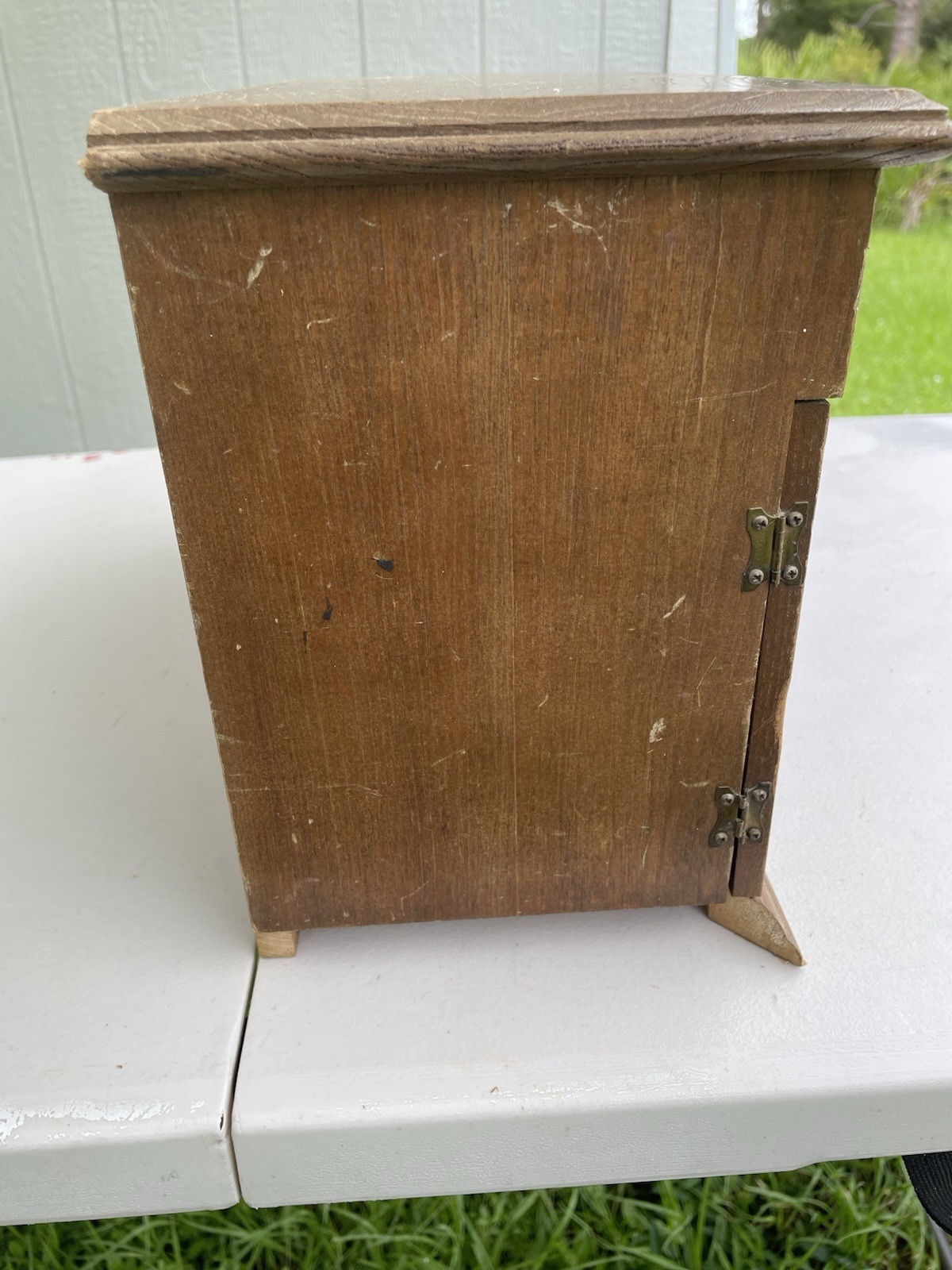 vintage wooden jewelry box