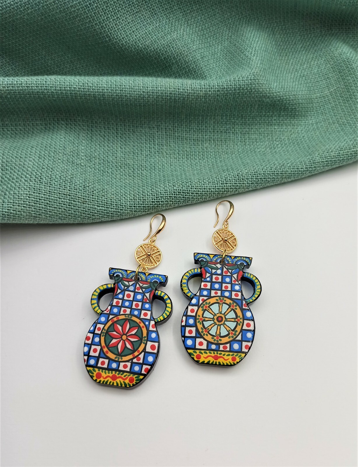 Painted Pottery Vase Wood earrings inspired by Sicilian Folk Caltagirone Art.