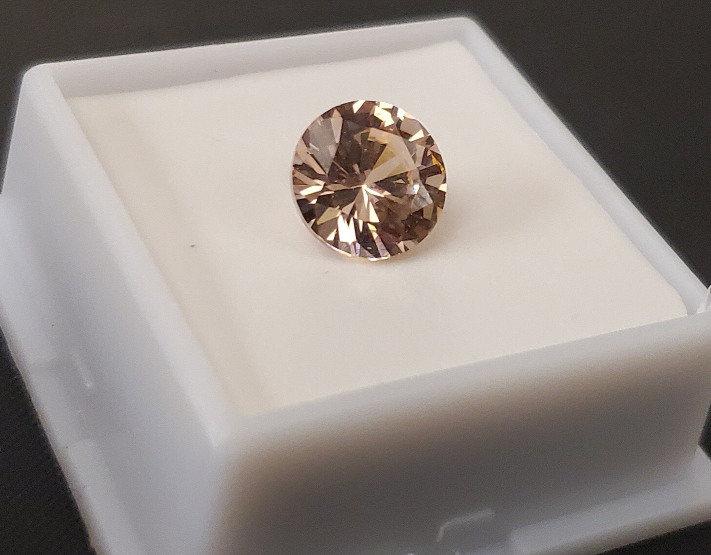 New In Box Pink Yag Gemstone 5.0Ct. 10mm. Round