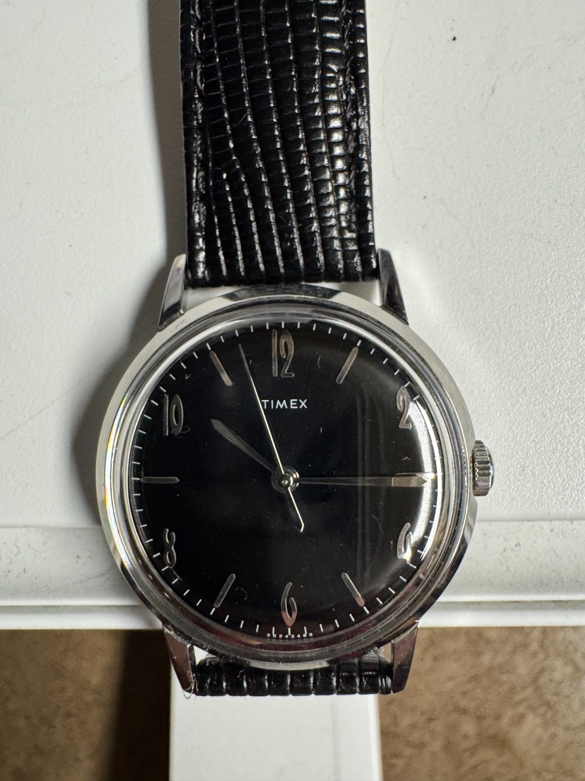 Timex 34MM Marlin 2018 Reissue Wind Up Midnight Sunburst TW2T18200 Runs Good