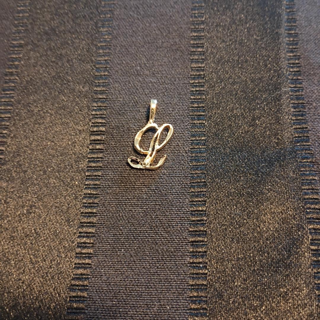 Gold Plated Initial Pendant 24k Yellow Gold Cursive Letters A to Z Diamond-Cut