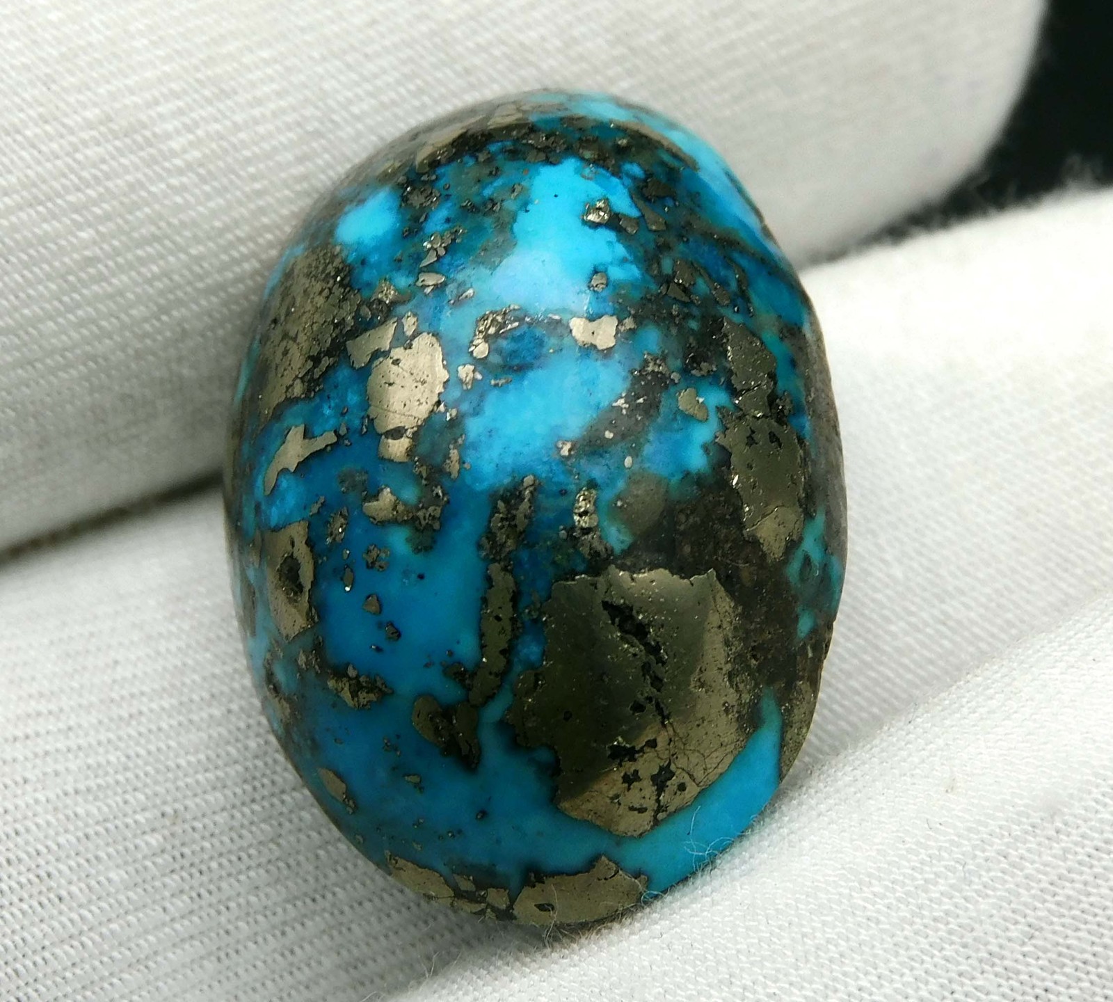 45.80 Ct Genuine Arizona Blue Turquoise Oval Cut Loose Gemstone