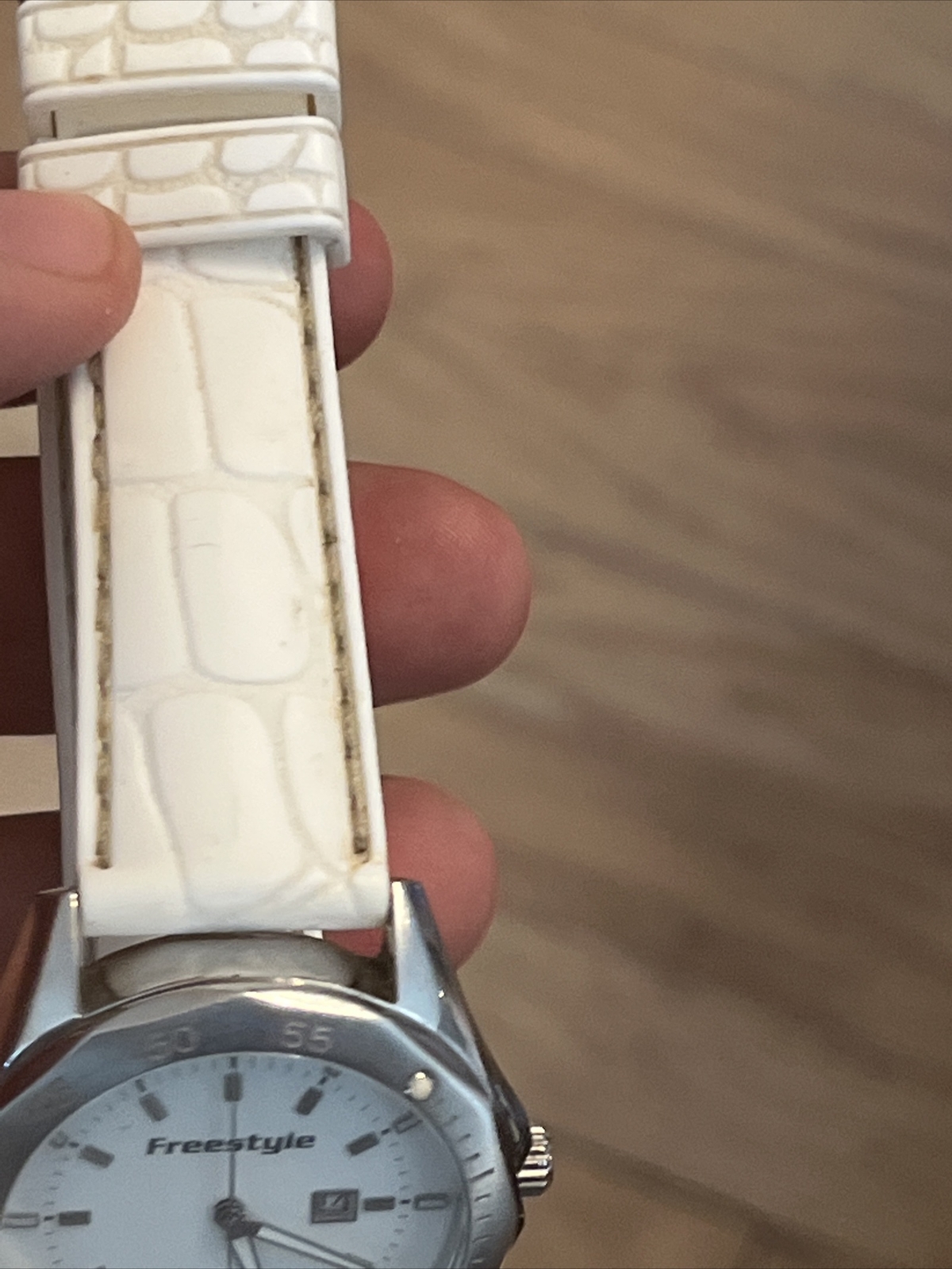 Freestyle Diver watch 200M H20 20ATM A126-12 White dial me’s watch