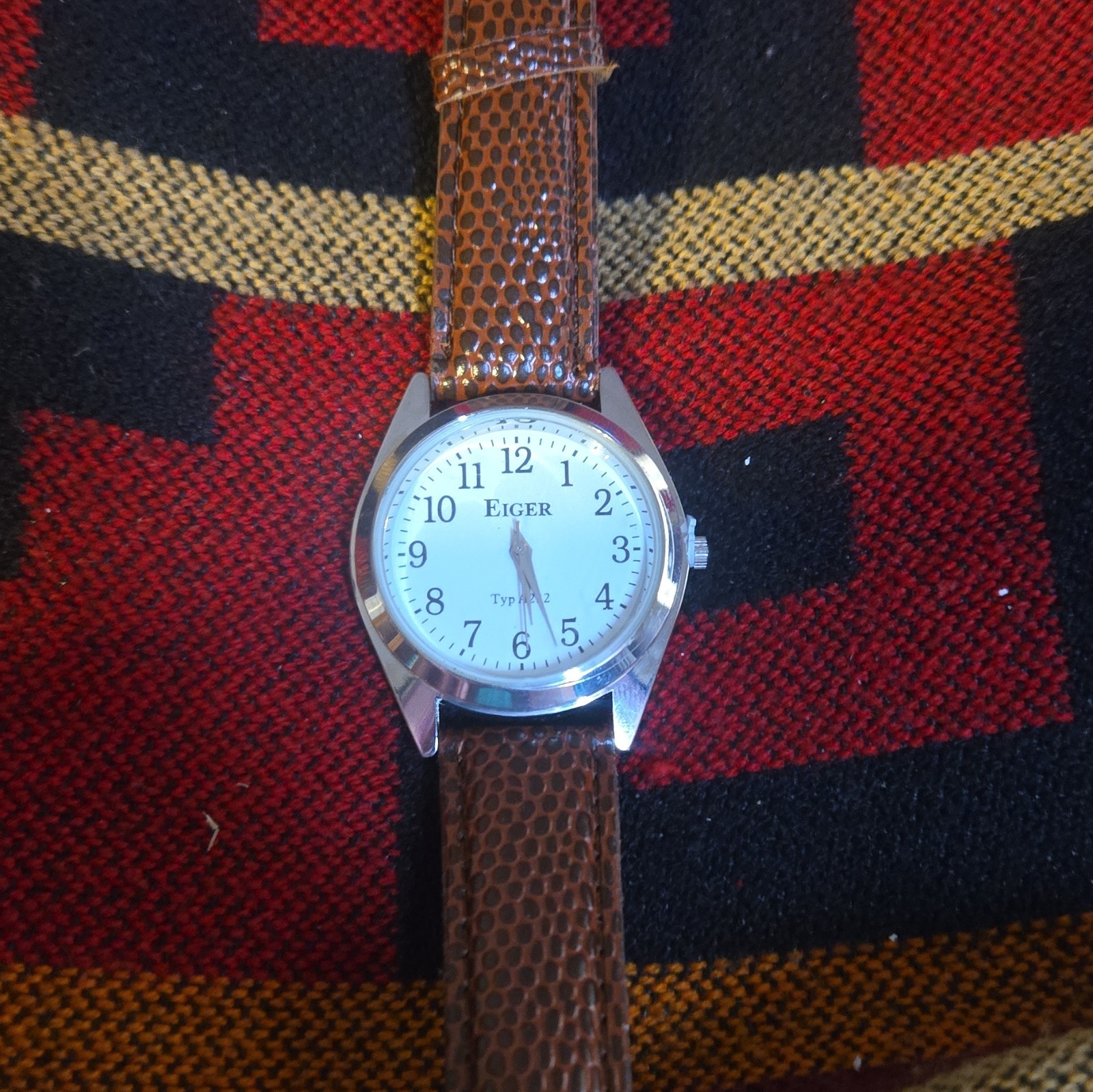 Eiger Quartz Analog Wristwatch White Dial Arabic 12-Hr Silver SS Brown Leather