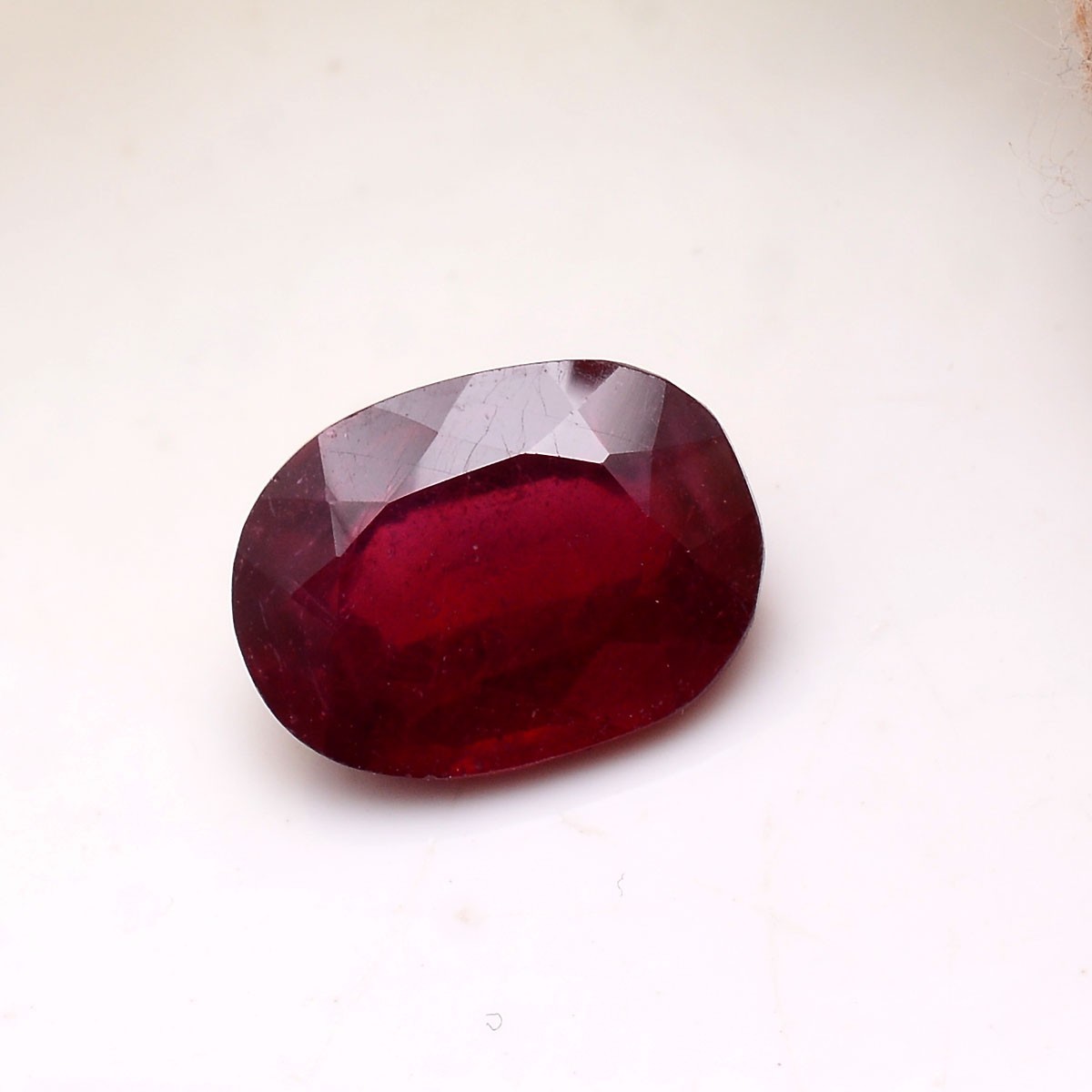 3.10 Cts Natural Mozambique Ruby 10.50mmx7.90mm Oval Cut Sparkling Red Gemstone