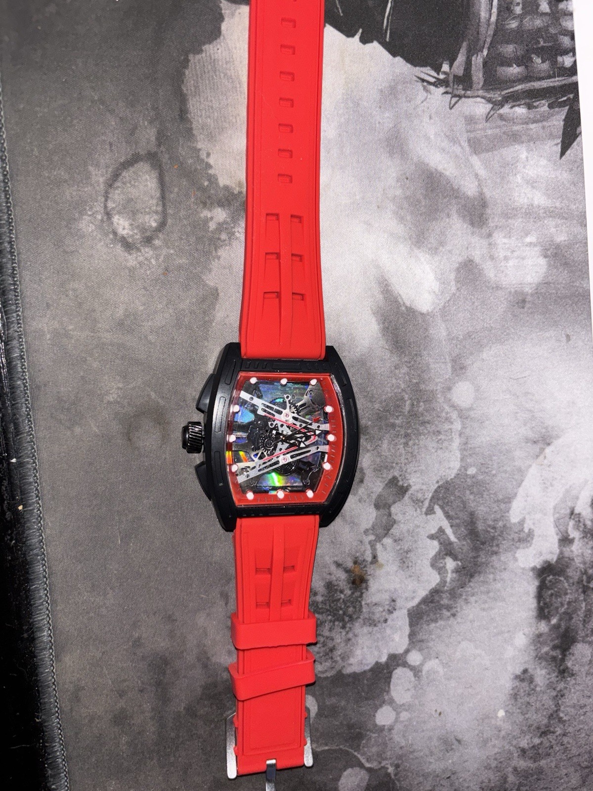 Skeleton Tonneau Automatic Analog Wristwatch Red Rubber Strap Black Case