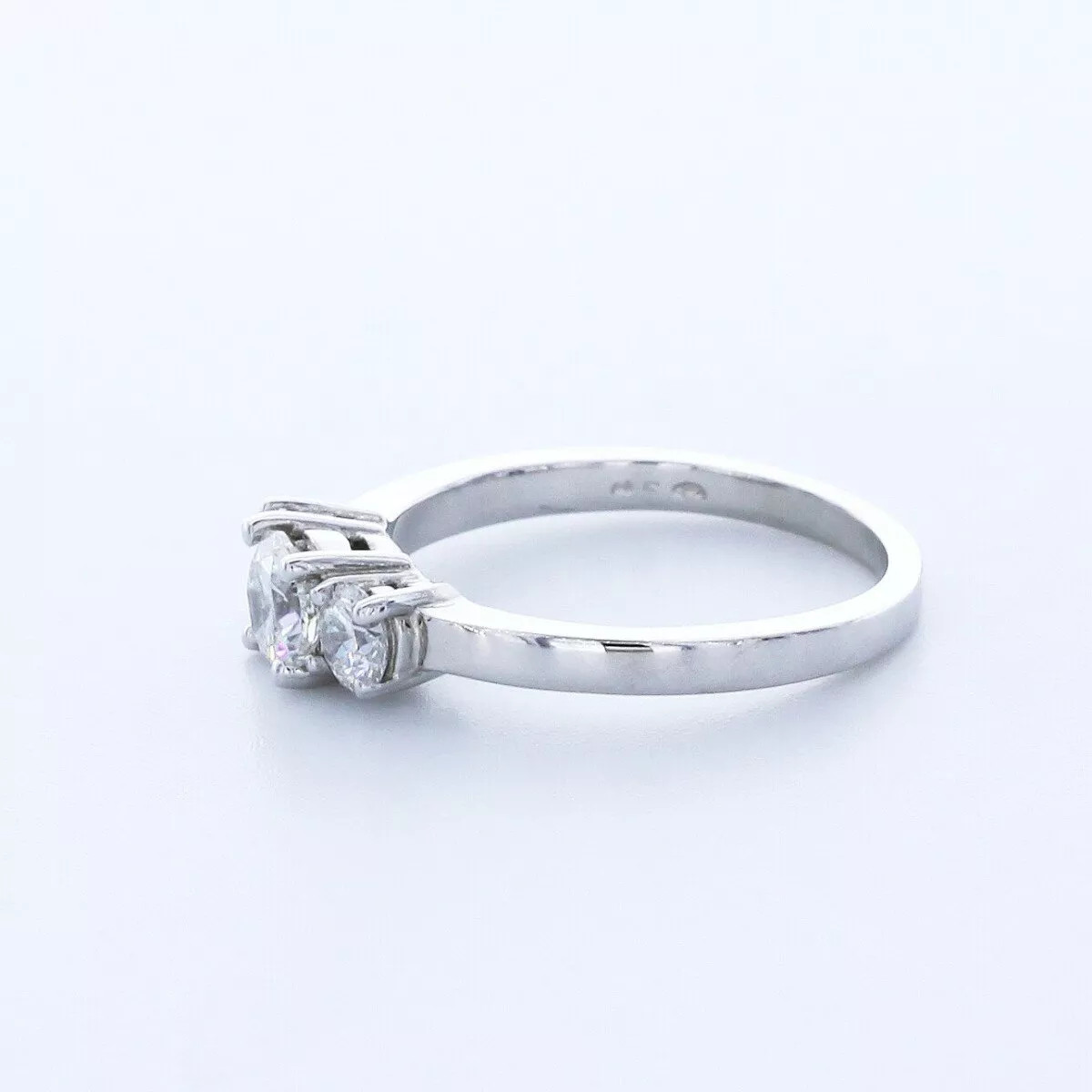 3-Stone Engagement Ring 14K Gold Classic 1.30 CT Round Lab-Grown Diamond D VS1