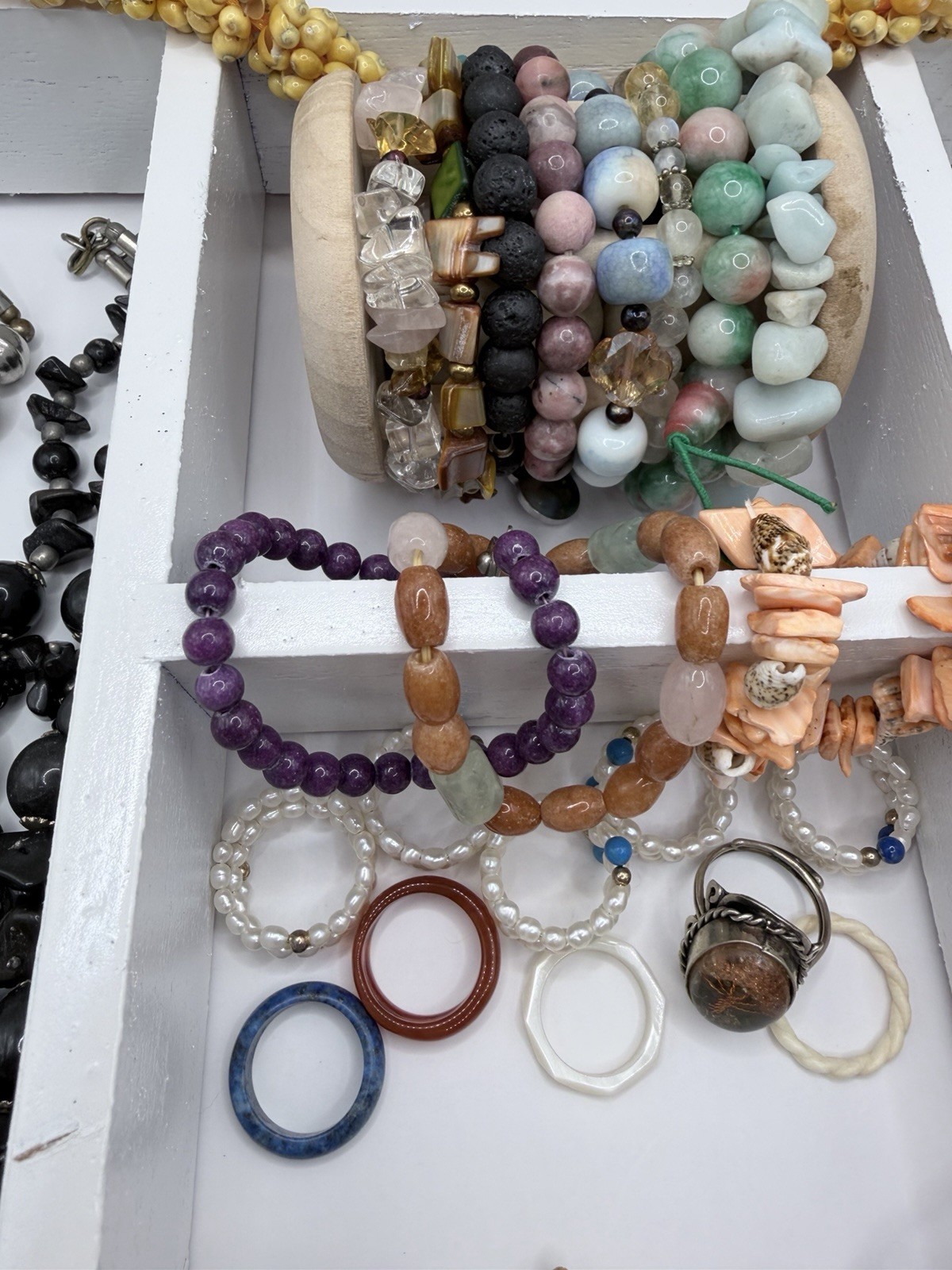 Vintage Natural Gemstone And Shell Lot Of 31 Pieces- Pearl, Shell, And More
