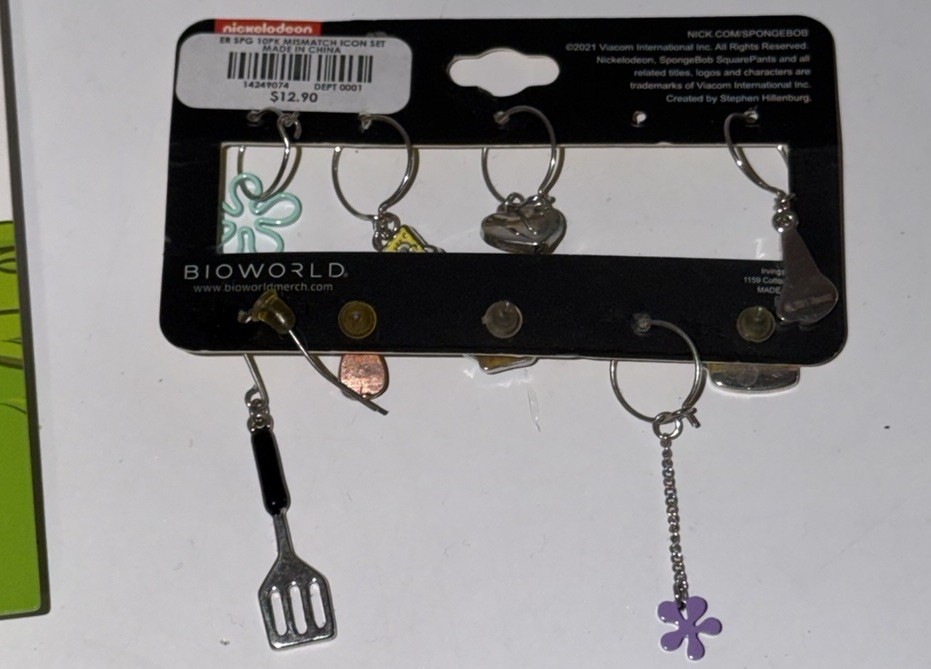 Hot Topic Big Lot SpongeBob SquarePants Jewelry Earrings Necklace Bracelet Nick