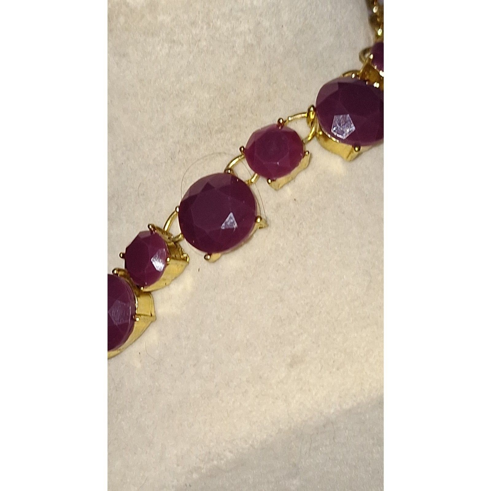A Purple Glass Rhinestone Necklace Faceted Gold Tone Elegant Quiet Luxury