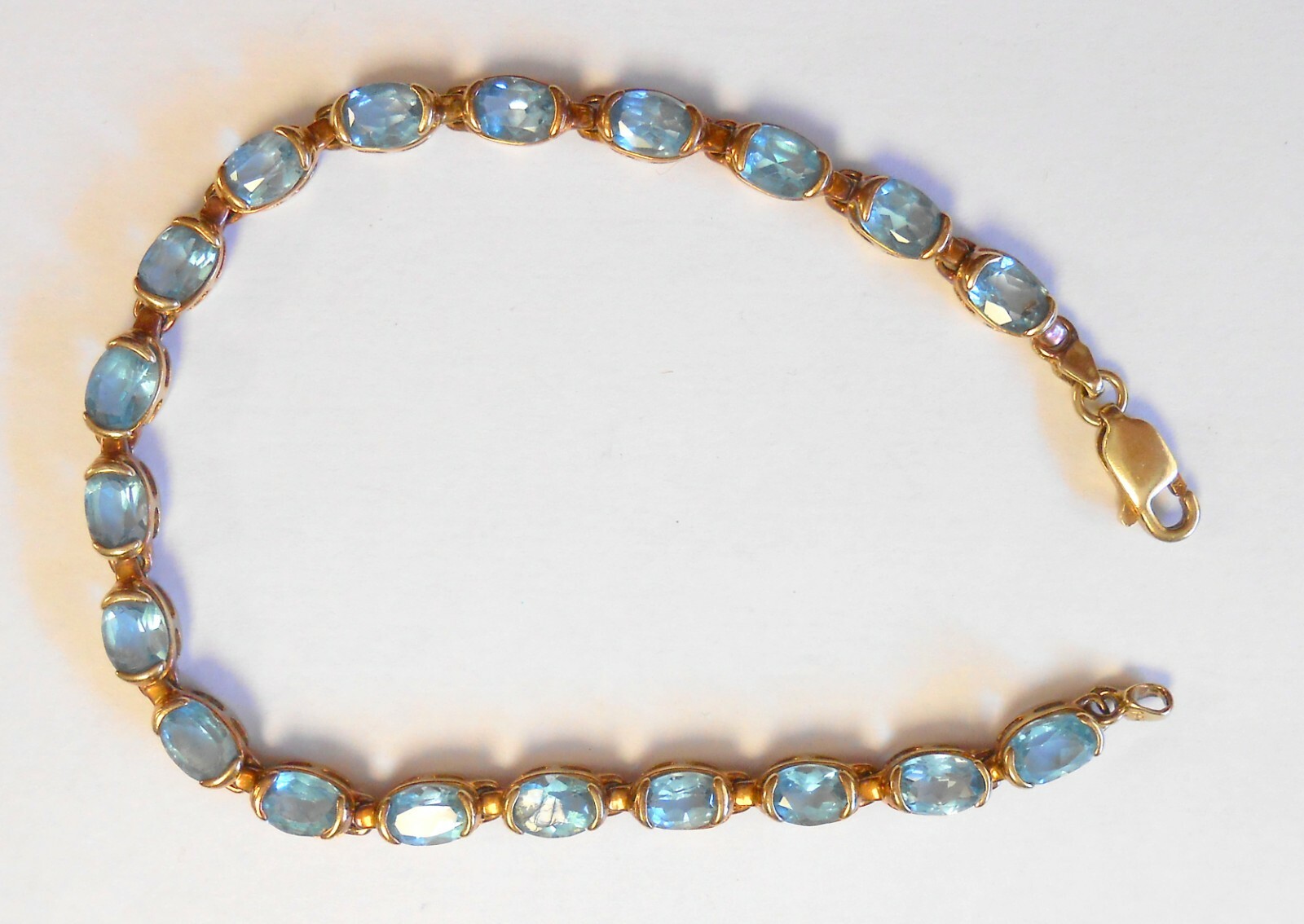 Vintage 19 Oval Blue Topaz 14K Yellow Gold Line 4mm Wide Bracelet 7″