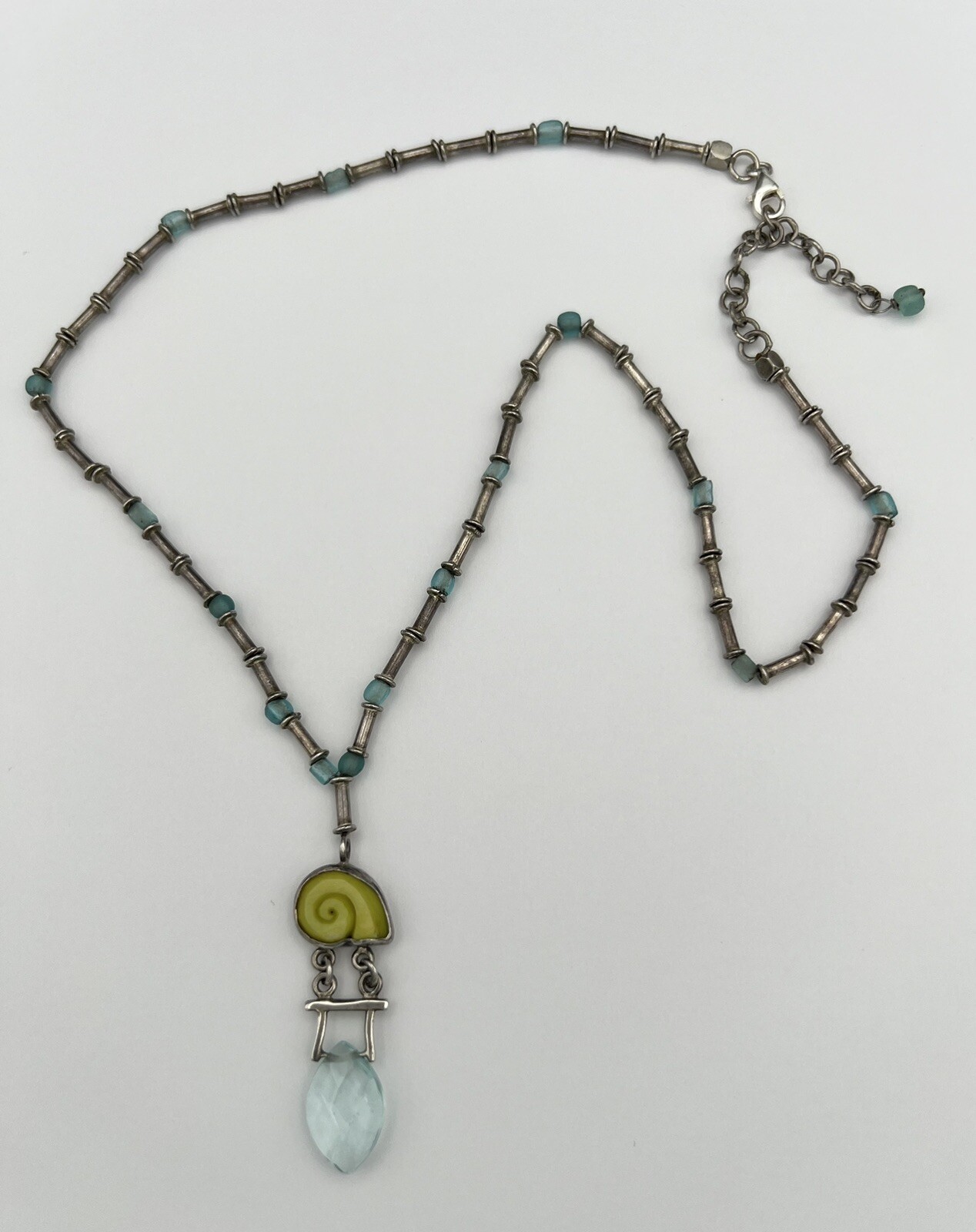 Janice Lee Ripley JLR Sterling Silver Blue Glass Necklace 16.50-18.25″