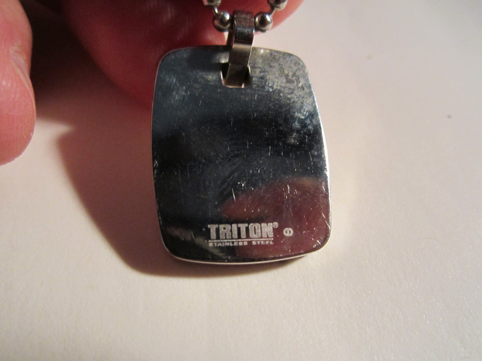 TRITON STAINLESS STEEL PENDANT WITH CHAIN NECKLACE 22″ – BBA-17B