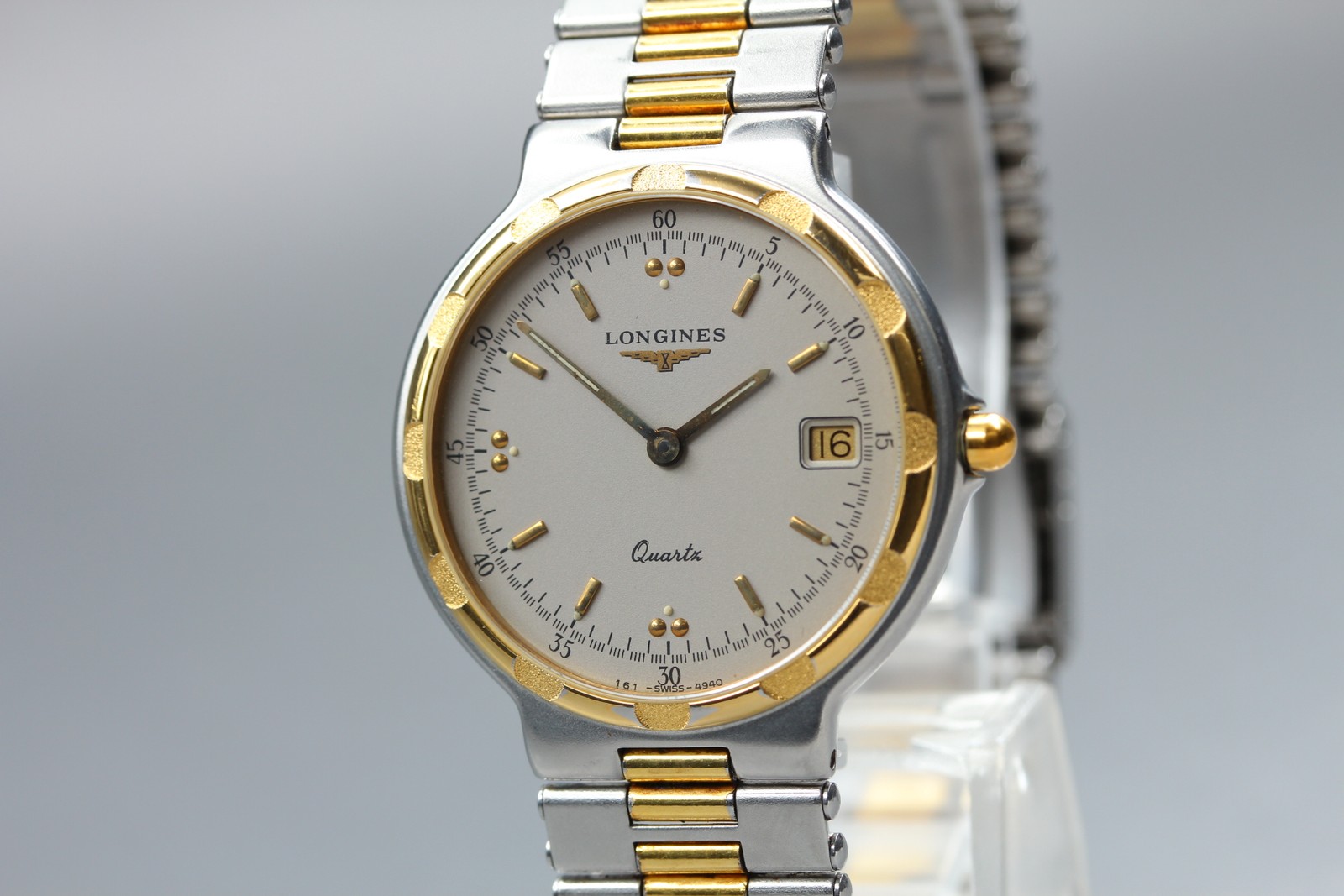 [Near MINT] Longines Conquest 161 4940 Champagne Dial 31mm Quartz Men’s Watch