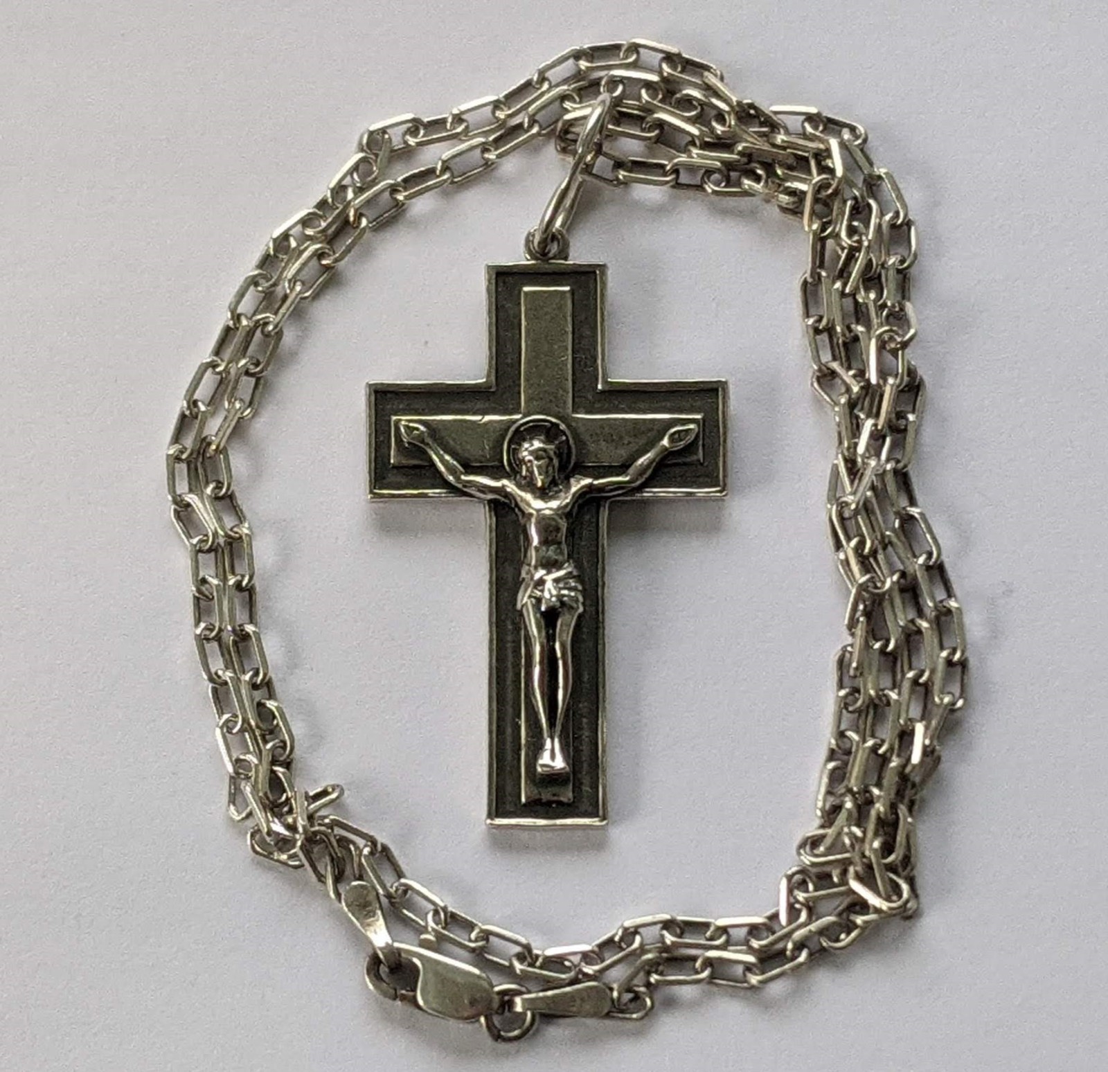 Orthodox Cross on a chain 46 cm. 925 silver. Weight 9.16 g. Prayer in Russian.