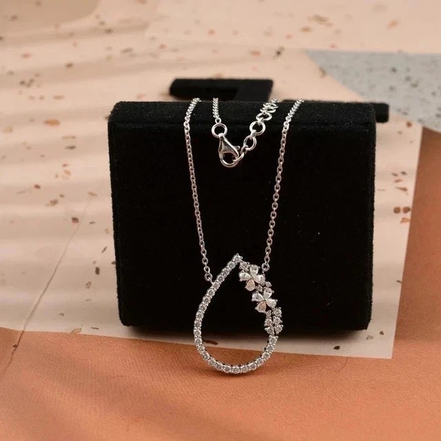 2.20Ct Pear Cut Simulated Diamond Gorgeous Flower Pendant 14K White Gold Plated
