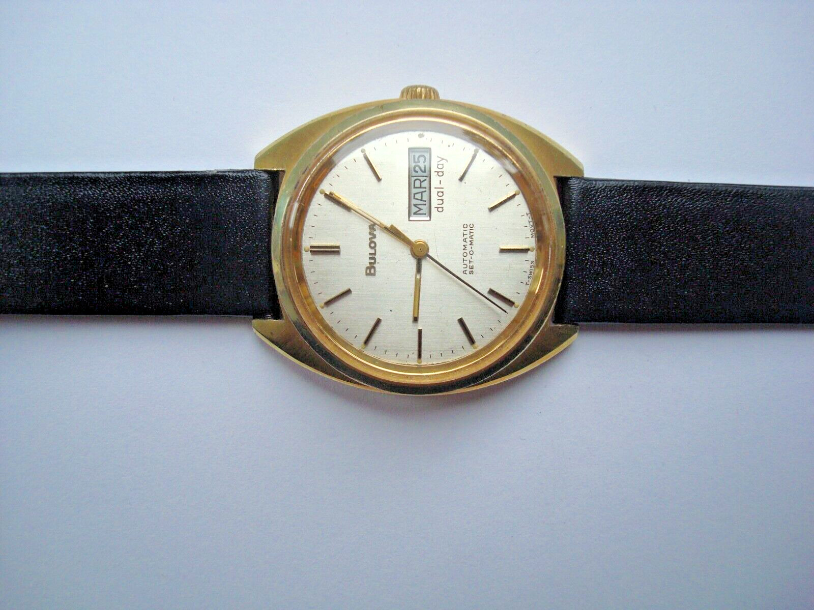 Bulova N7 Mens Automatic Watch 17j. ETA 2879 Day Date Quick Set New Band GC Runs