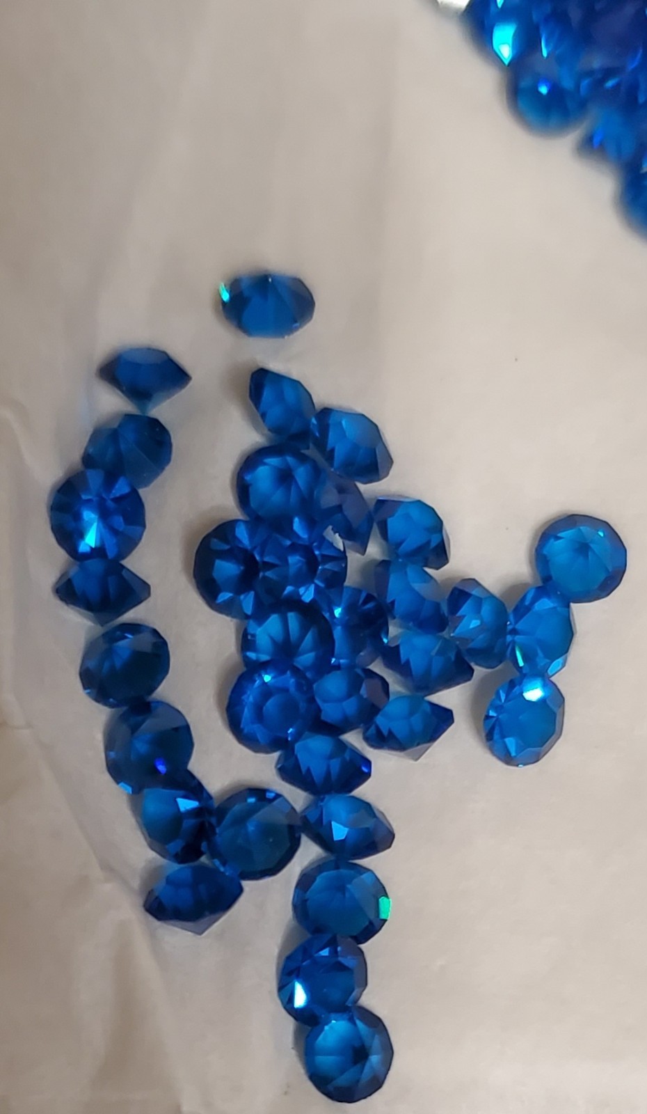 100 PCS SWAROVSKI CAPRI BLUE UNFOILED 24PP ART. 1100 R1