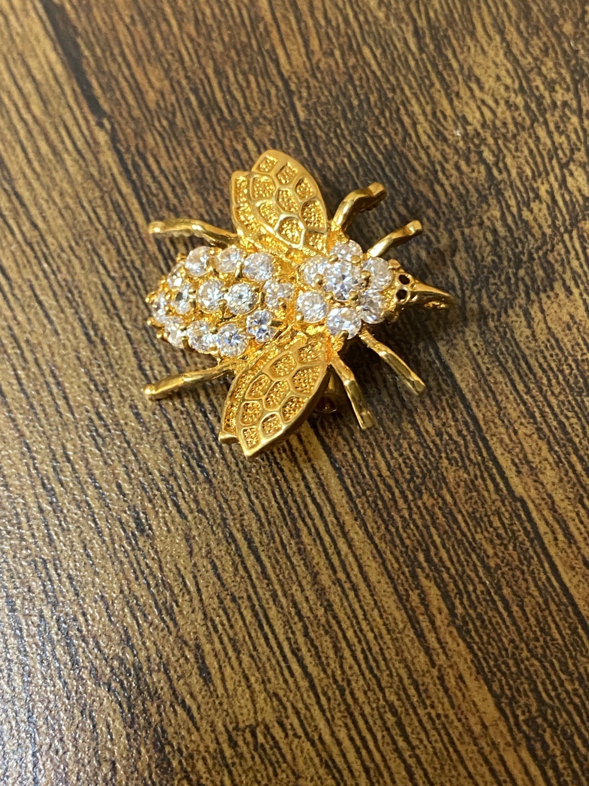 Vintage Dee Berkley Jewelry DBJ Bumble Bee Brooch Pin Pendant 14KGE Rhinestones