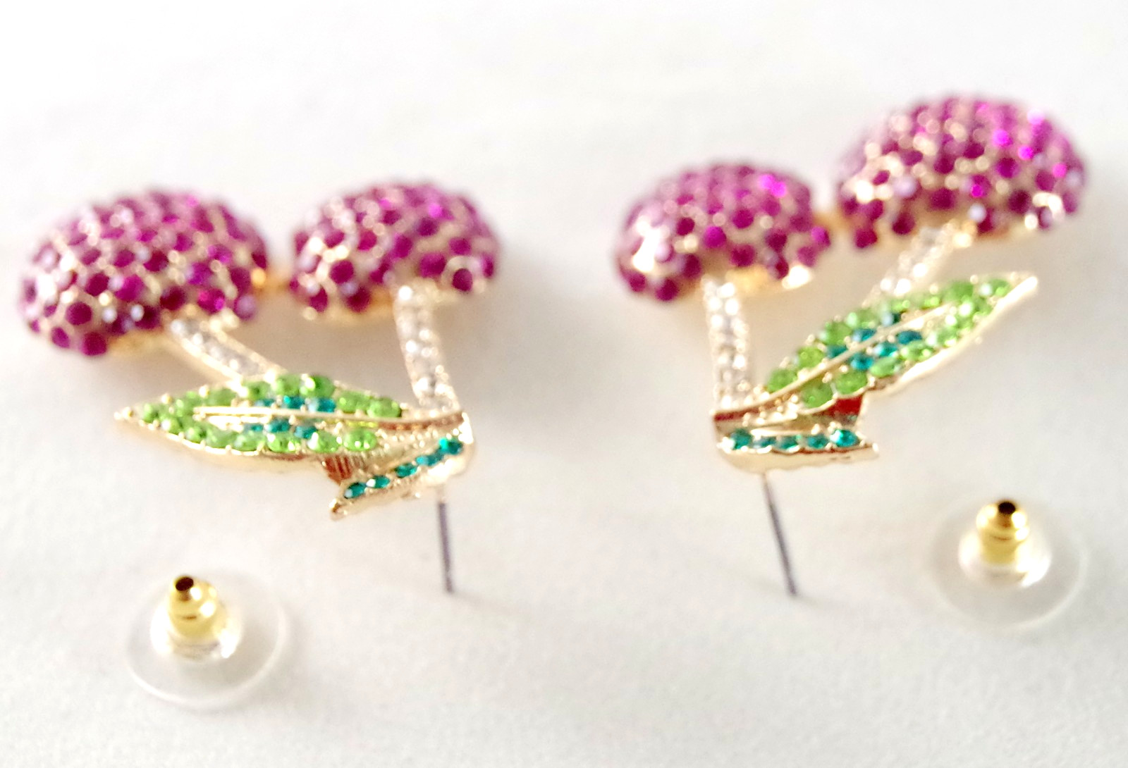 1 5/8″ NWOT BETSEY JOHNSON CRYSTAL RHINESTONE CHERRY FRUIT/ CHERRIES EARRINGS