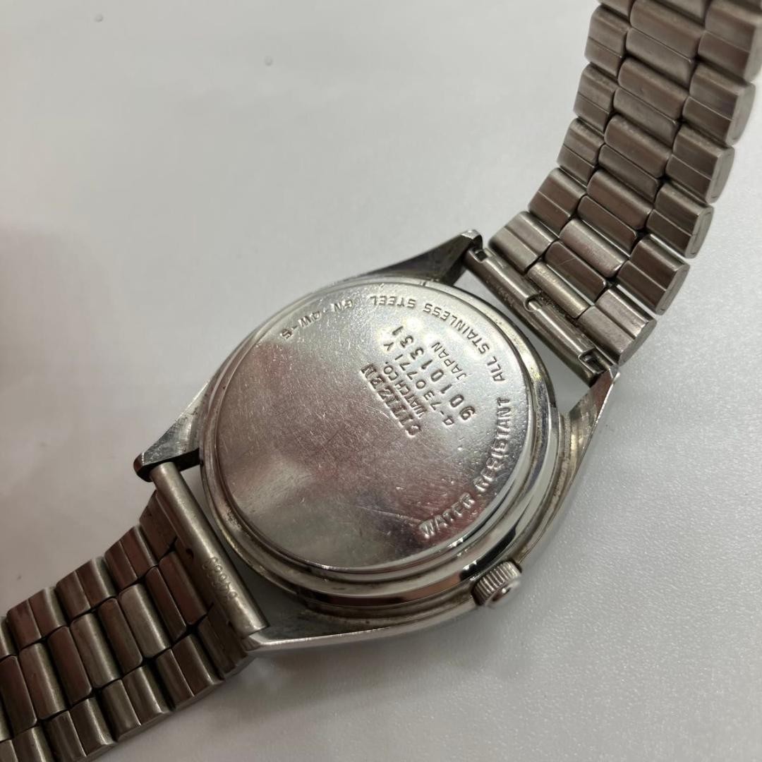 Excellent condition, fully functional CITIZEN QUARTZ CRYSTRON Day-Date Silver wa