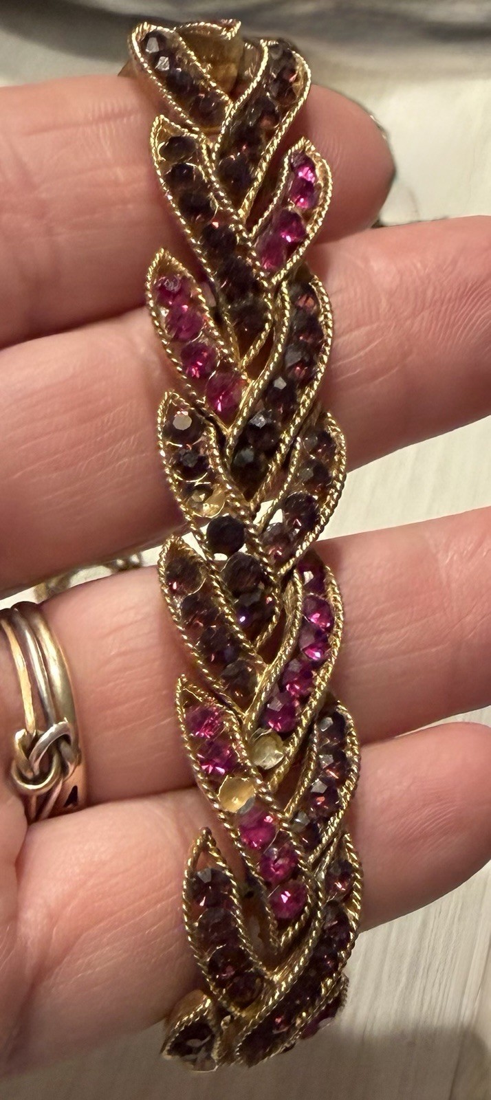 Alfred Philippe 1963 CROWN TRIFARI “CAVALCADE” Pink & Purple RHINESTONE BRACELET