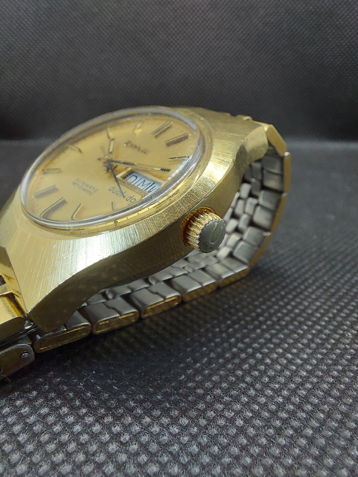 Vintage Bulova Set-o-matic Dual-Day Cal. ETA 2879 – Serviced