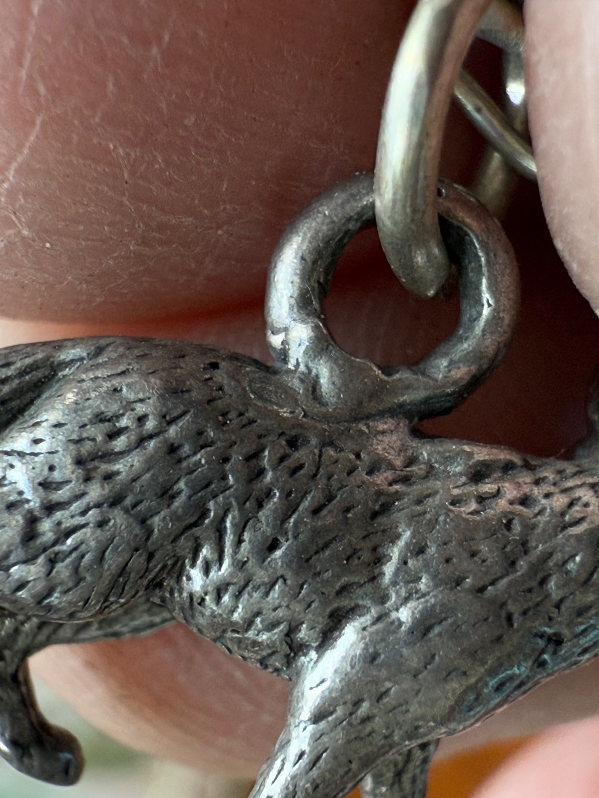 Antique Unusual silver 25” paperclip variation chain with silver fox pendant