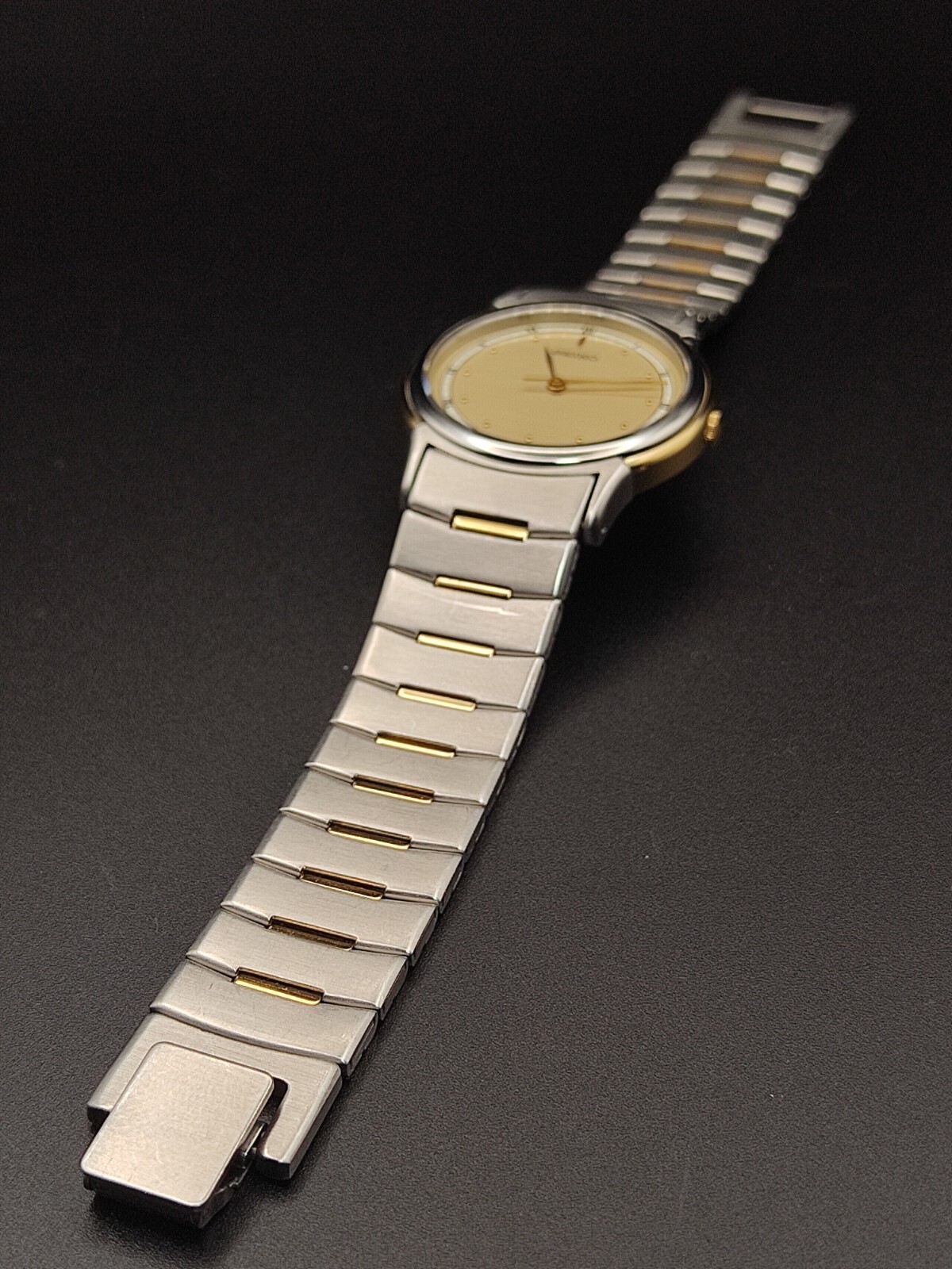 Good condition Seiko Session 5P31 Quartz watch Working condition Made in Japan