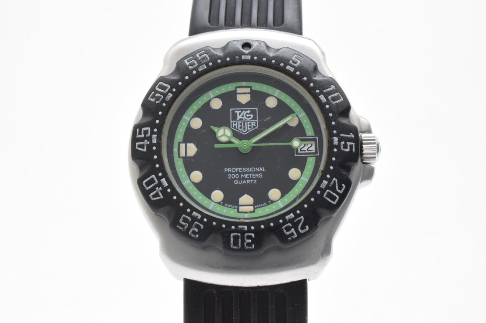 [ Exc+5 ] TAG Heuer 375.513 Formula 1 Professional 200m Black Green Men’s Quartz