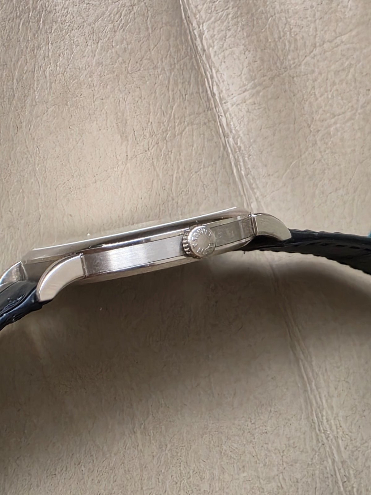 a. lange & söhne saxonia thin 201.027 | 2024 | 37mm
