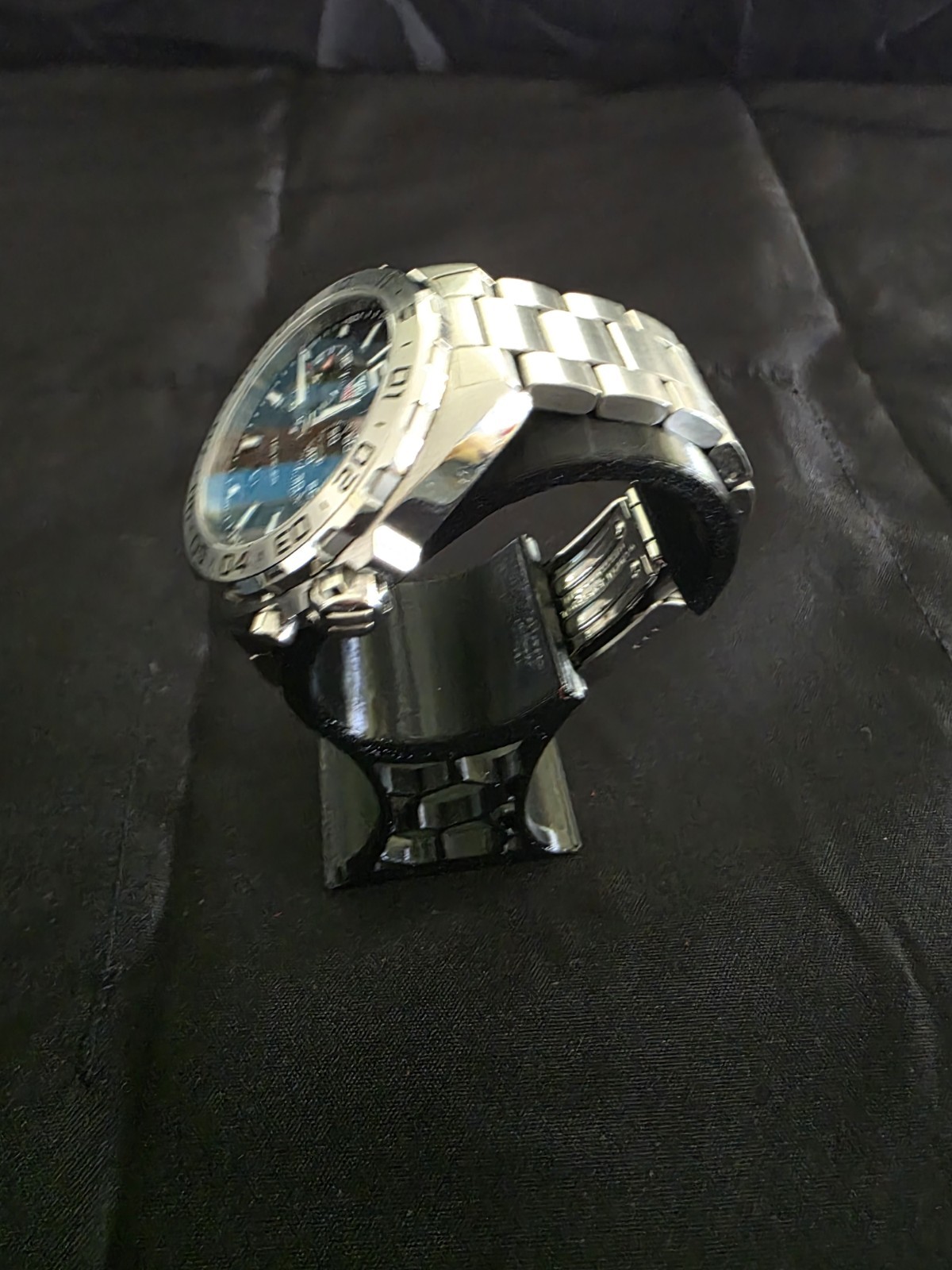 TAG Heuer Formula 1 Quartz Chronograph Date Black Dial 200m 43mm Steel Box