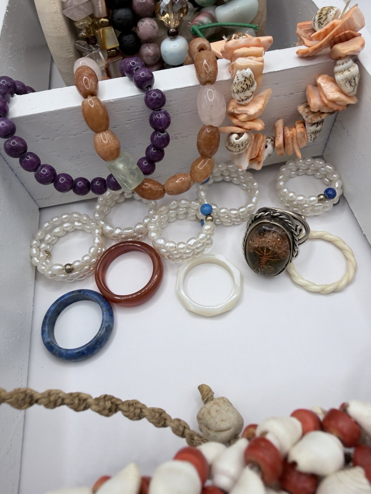 Vintage Natural Gemstone And Shell Lot Of 31 Pieces- Pearl, Shell, And More