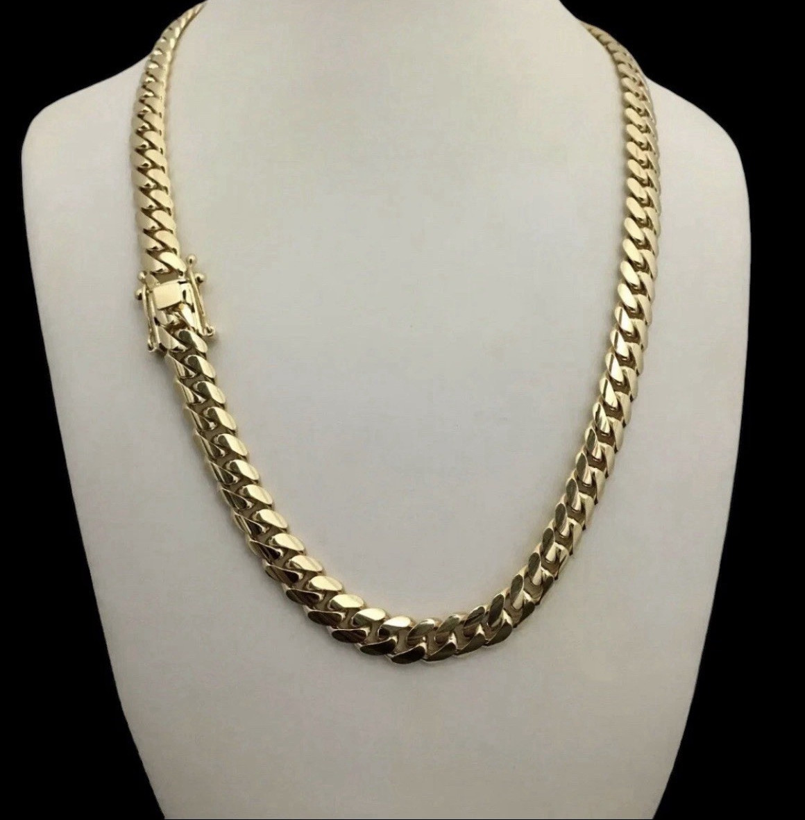 14k Gold 8mm Cuban Link Chain Necklace 24in Box Clasp No Stone