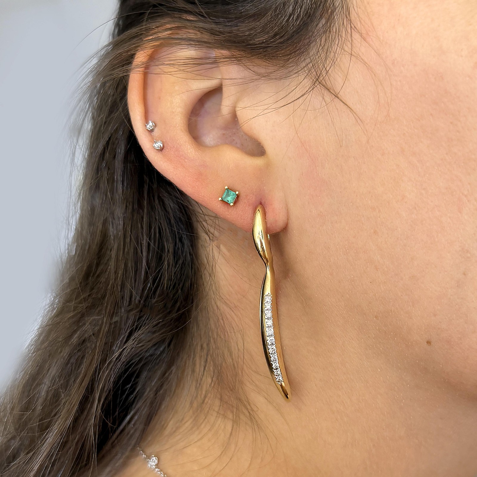14K Gold Open Twisted Drop Earrings With Diamond Pave – Made in Italy