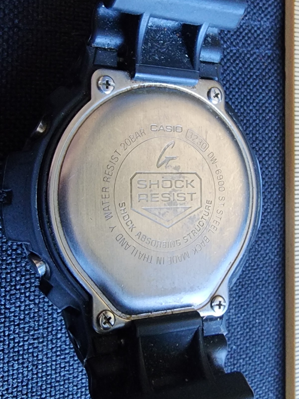 Casio G SHOCK Watch DW-6900 Works Keeps Time OG Band