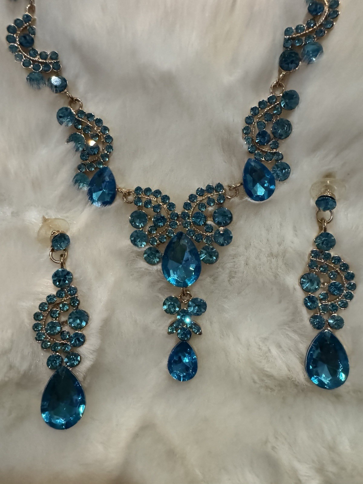 Beautiful Prom Bridal Pageant Jewelry Set Necklace Earrings Blue