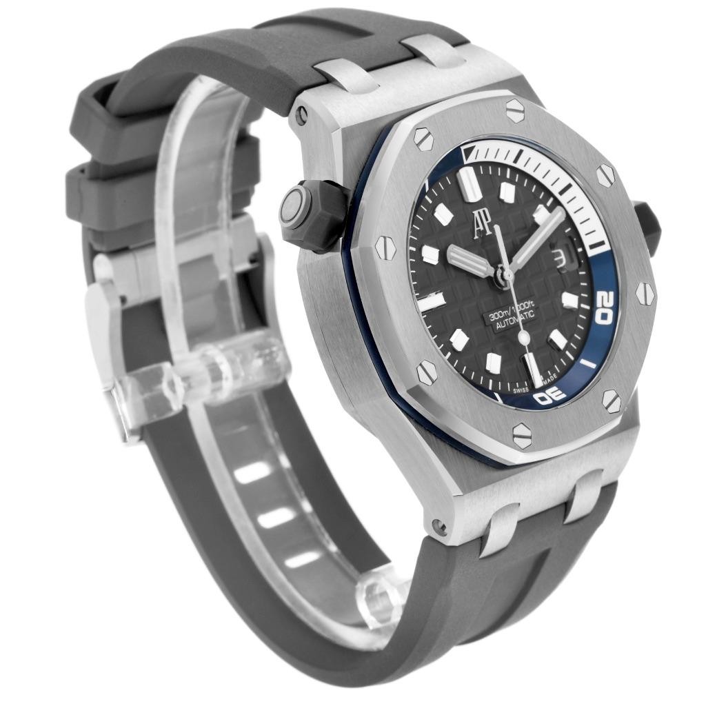 Audemars Piguet Royal Oak Offshore Diver Steel Mens Watch 15720ST Box Card